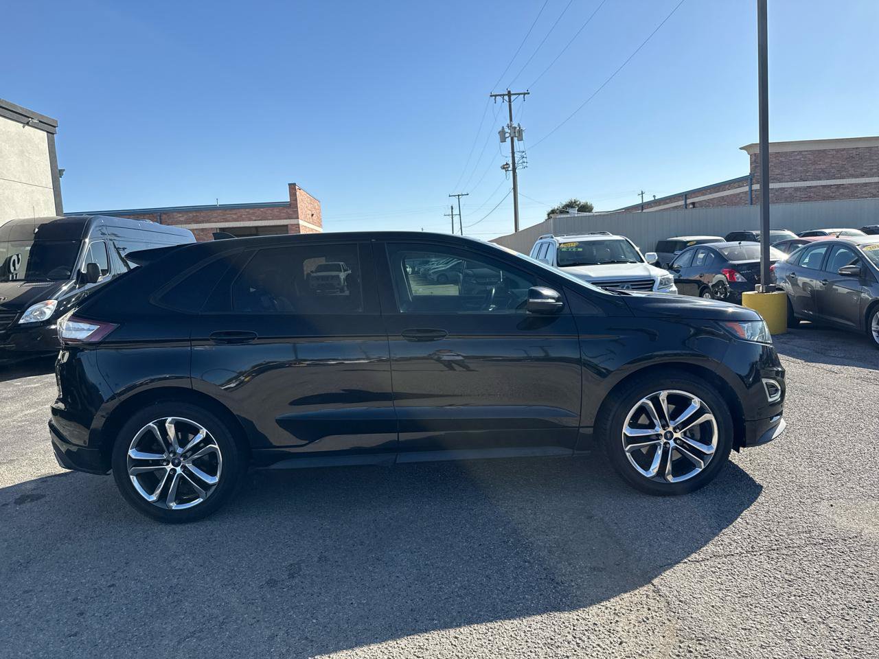 Used 2015 Ford Edge Sport w/ Equipment Group 401A FWD image 5