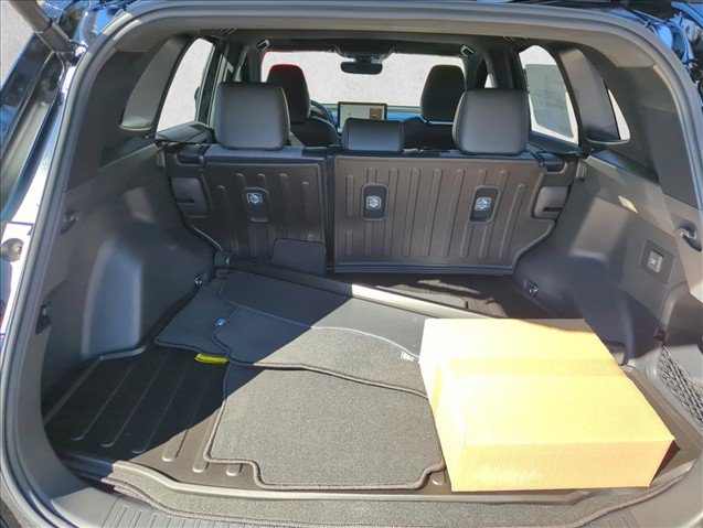 New 2026 Toyota RAV4 XSE w/ Weather Package AWD/4WD image 7