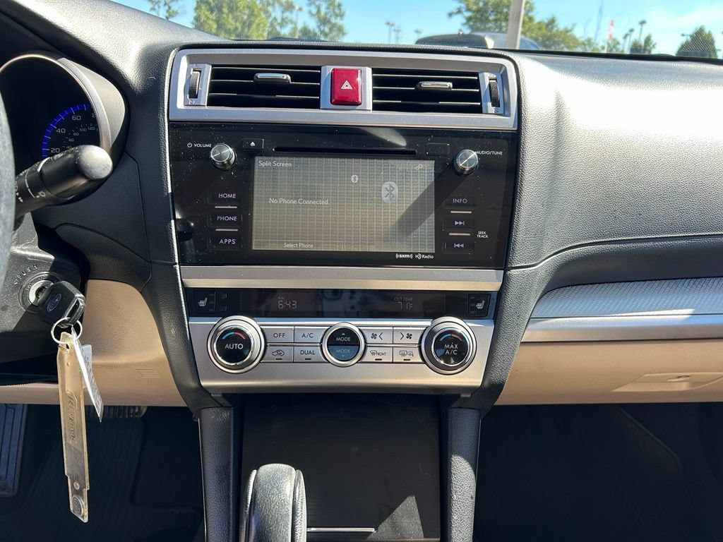 Used 2016 Subaru Legacy 2.5i Premium AWD/4WD image 16