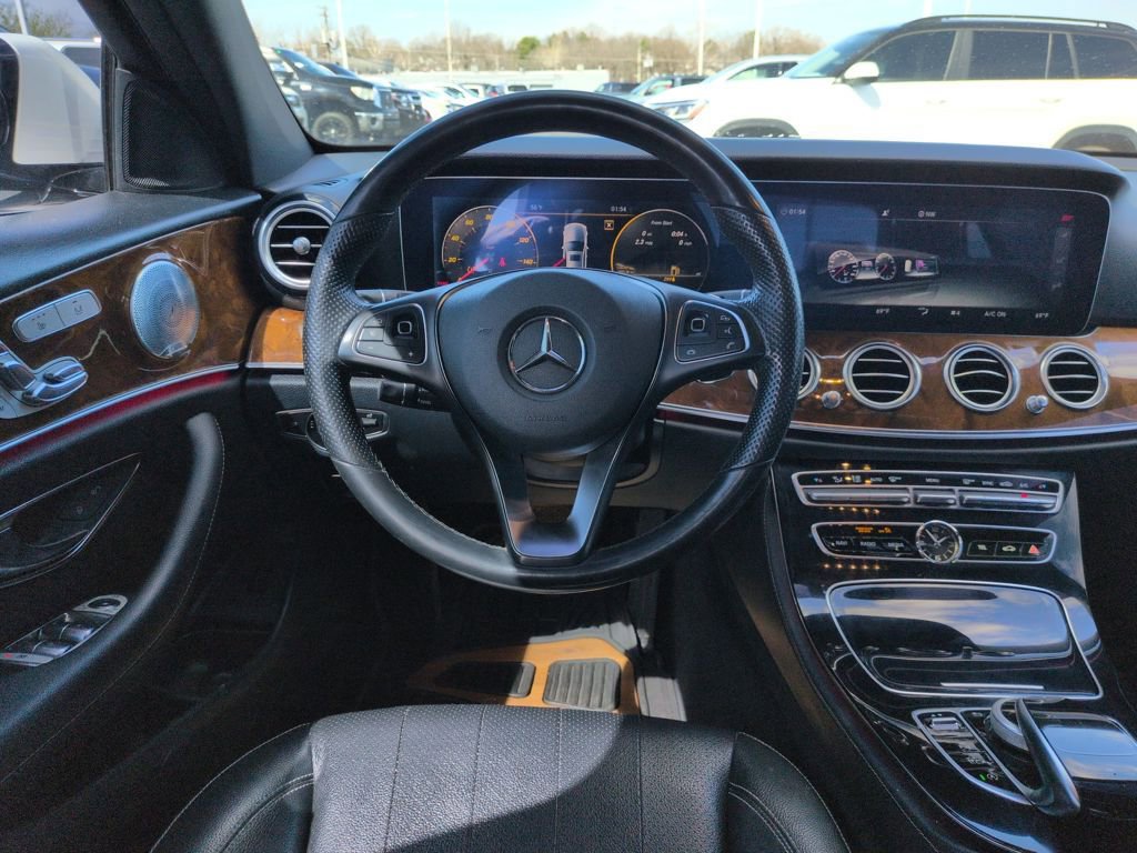 Used 2018 Mercedes-Benz E 300 4MATIC image 14