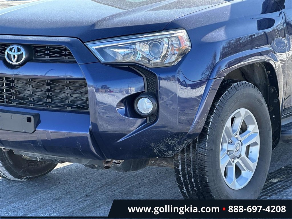Used 2016 Toyota 4Runner SR5 image 6