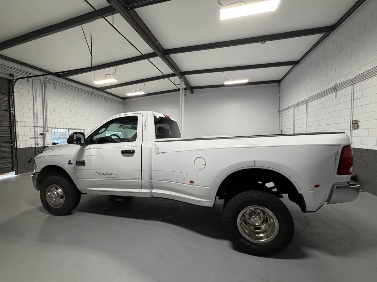 Used 2012 RAM 3500 ST w/ Chrome Appearance Group AWD/4WD image 10