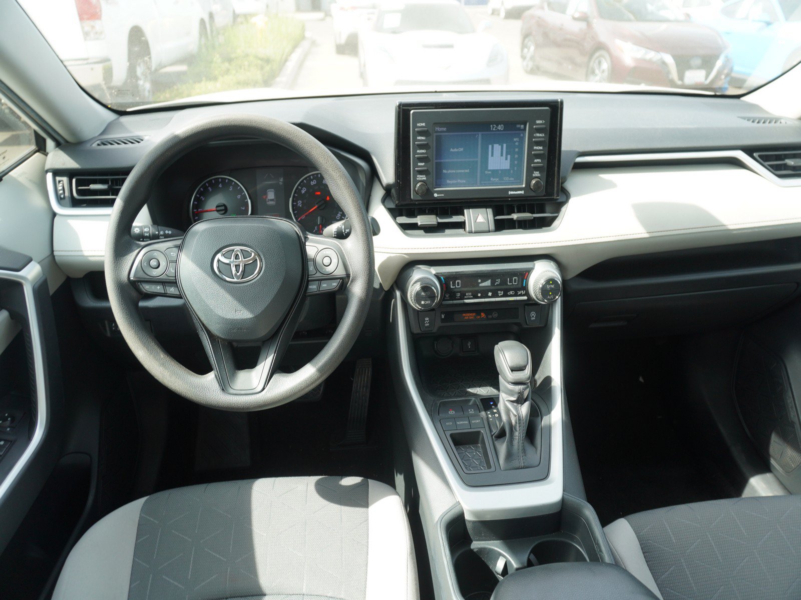 Used 2020 Toyota RAV4 XLE w/ All Weather Liner Package FWD image 2