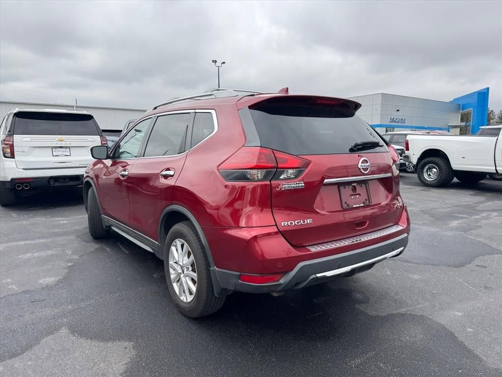 Used 2019 Nissan Rogue SV image 7