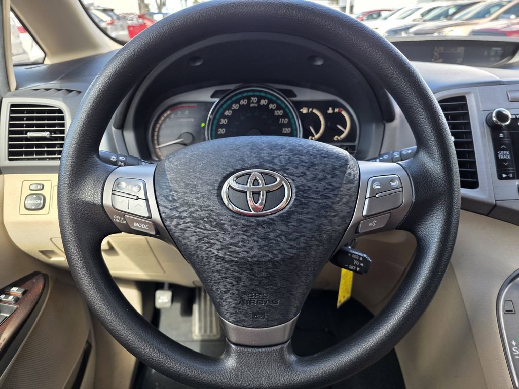 Used 2010 Toyota Venza image 21