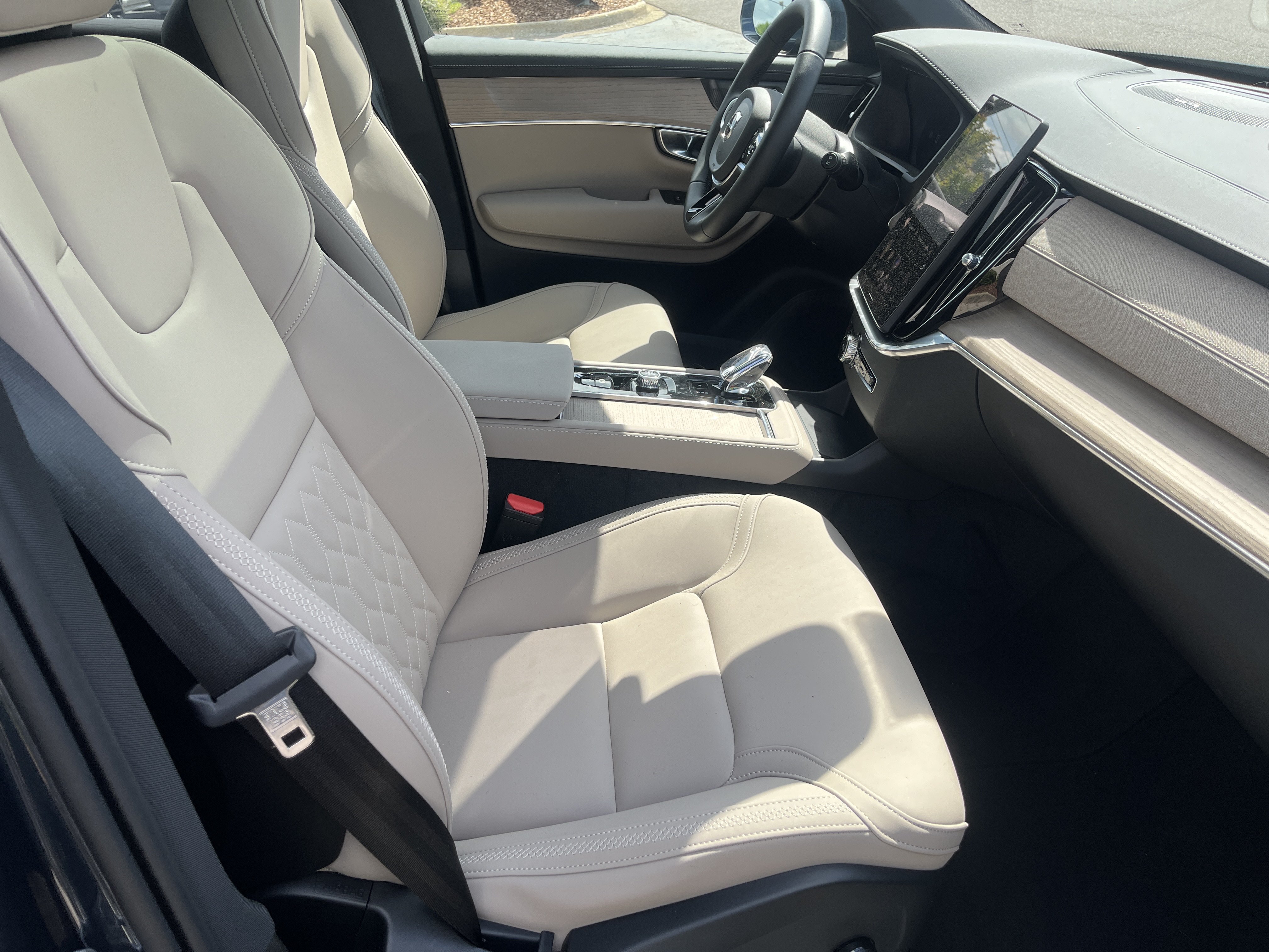 New 2026 Volvo XC90 B6 Plus AWD/4WD image 23