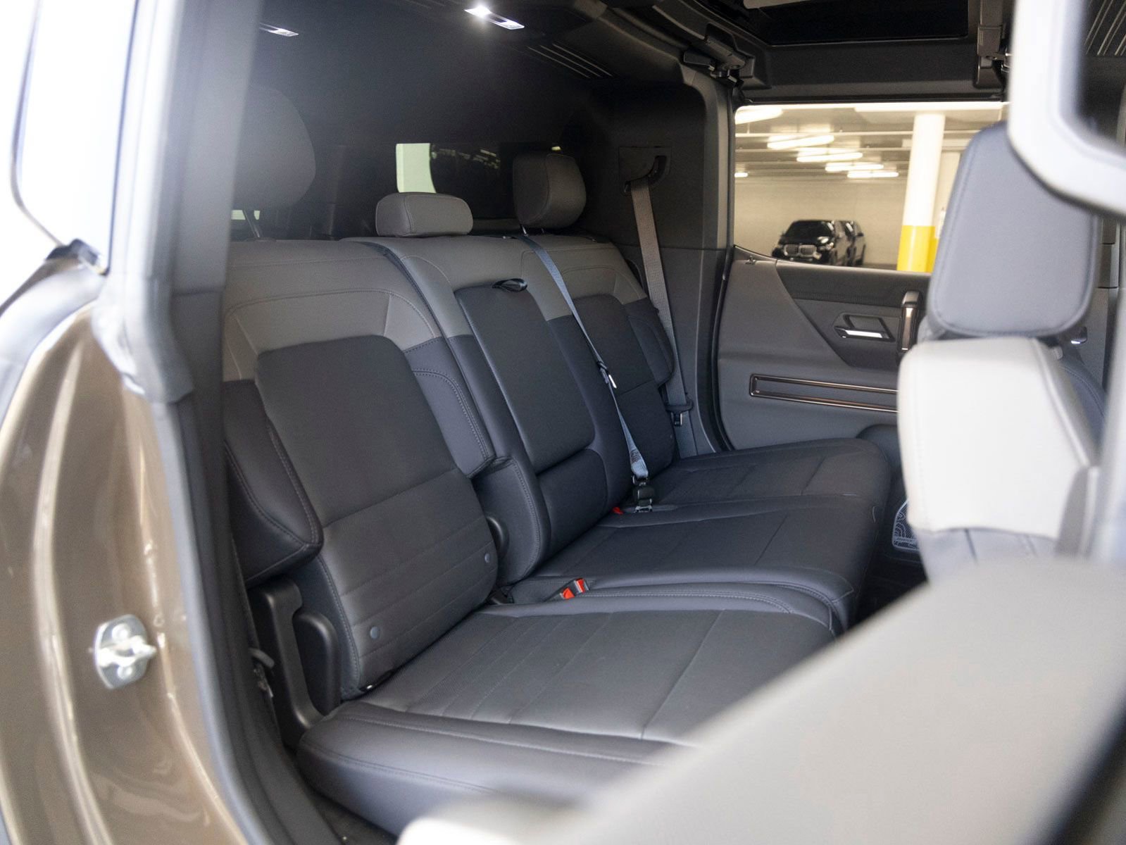 Used 2025 GMC Hummer EV 3X AWD/4WD image 23