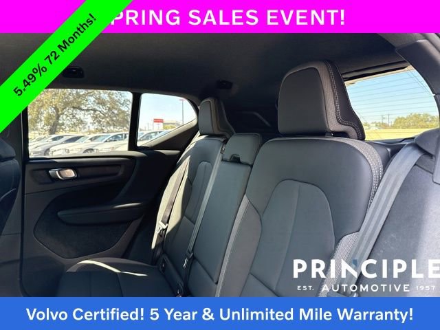 Certified 2023 Volvo XC40 Recharge Core image 33