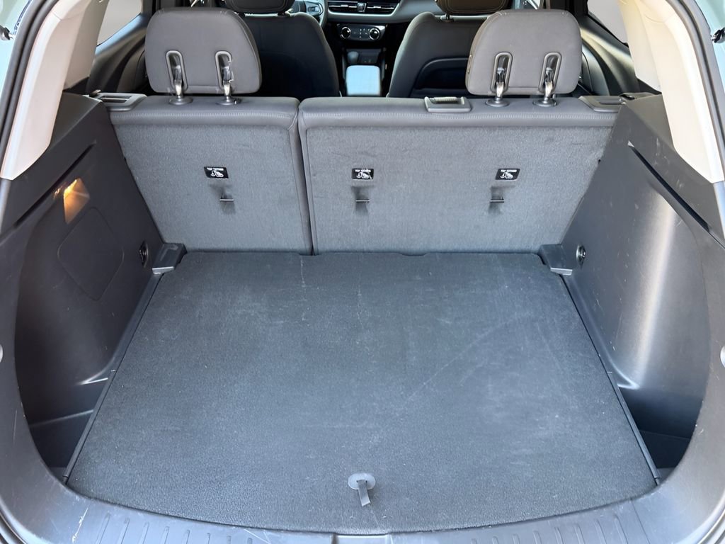 Used 2025 Chevrolet TrailBlazer LT image 18