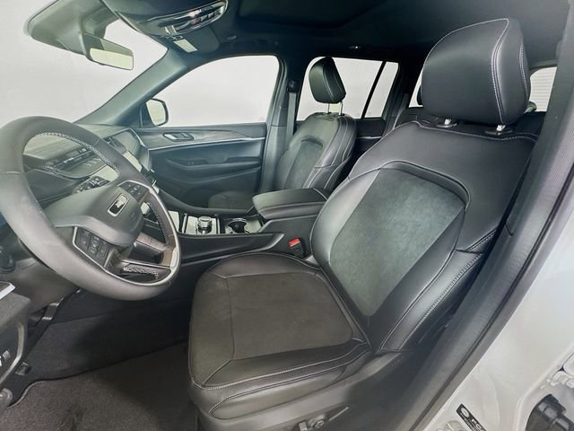 New 2026 Jeep Grand Cherokee Altitude AWD/4WD image 23