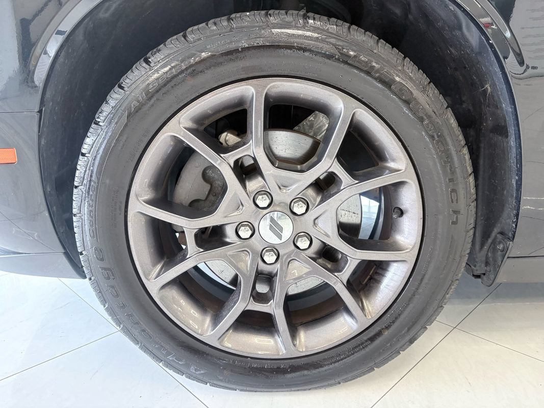Used 2018 Dodge Challenger GT AWD/4WD image 37
