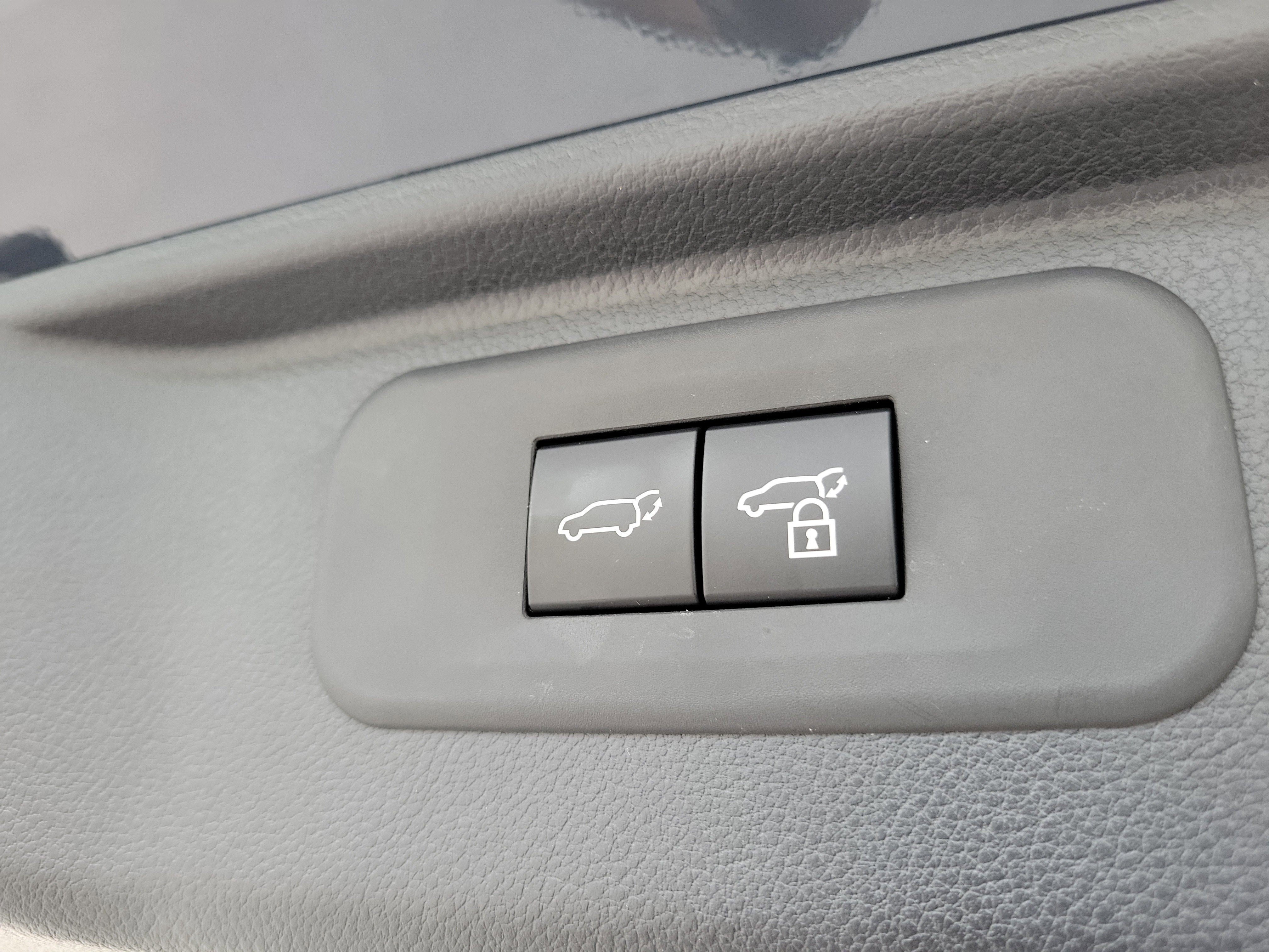 Used 2026 Toyota Grand Highlander FWD image 11