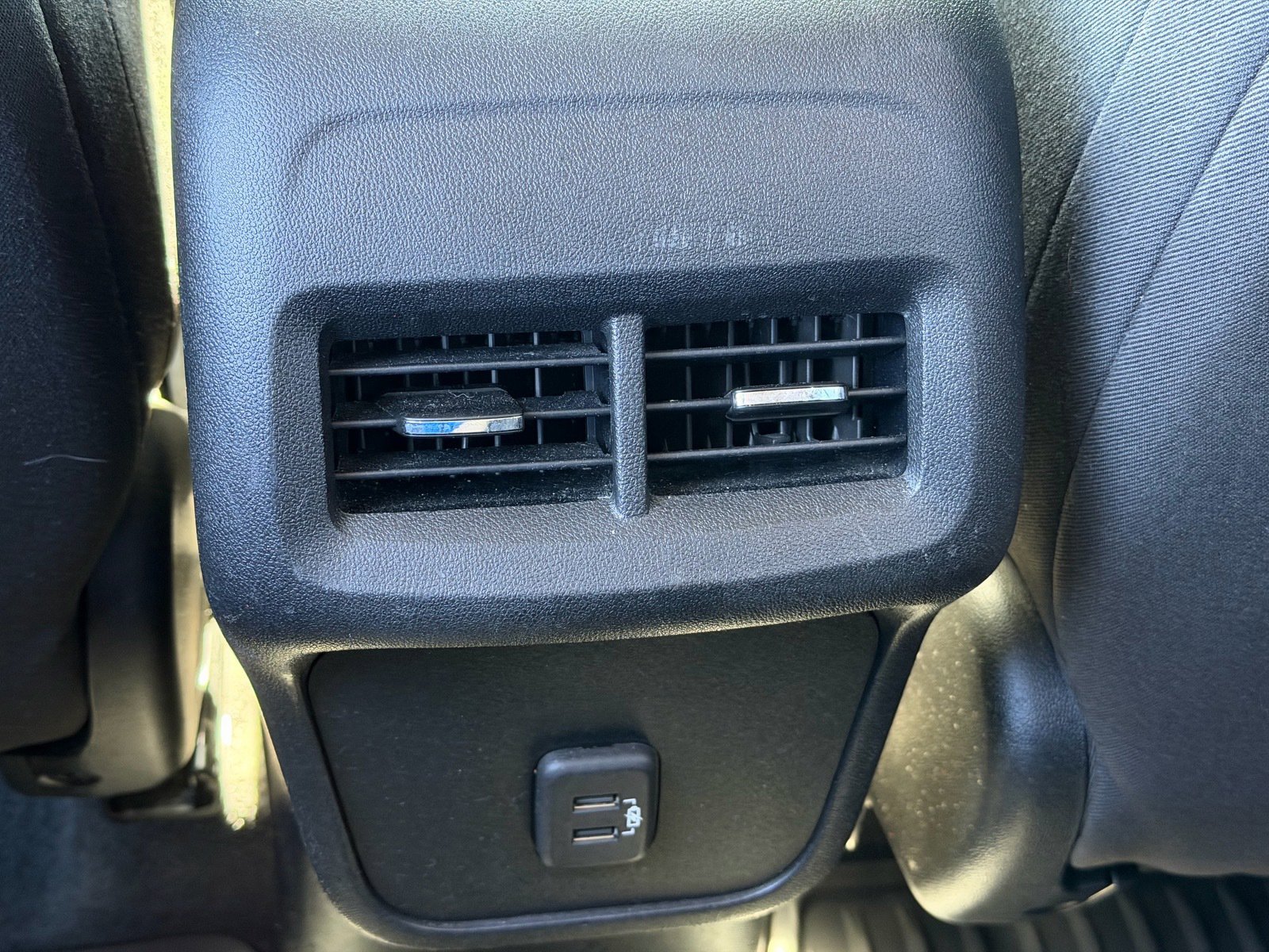 Used 2020 Chevrolet Equinox LT image 15