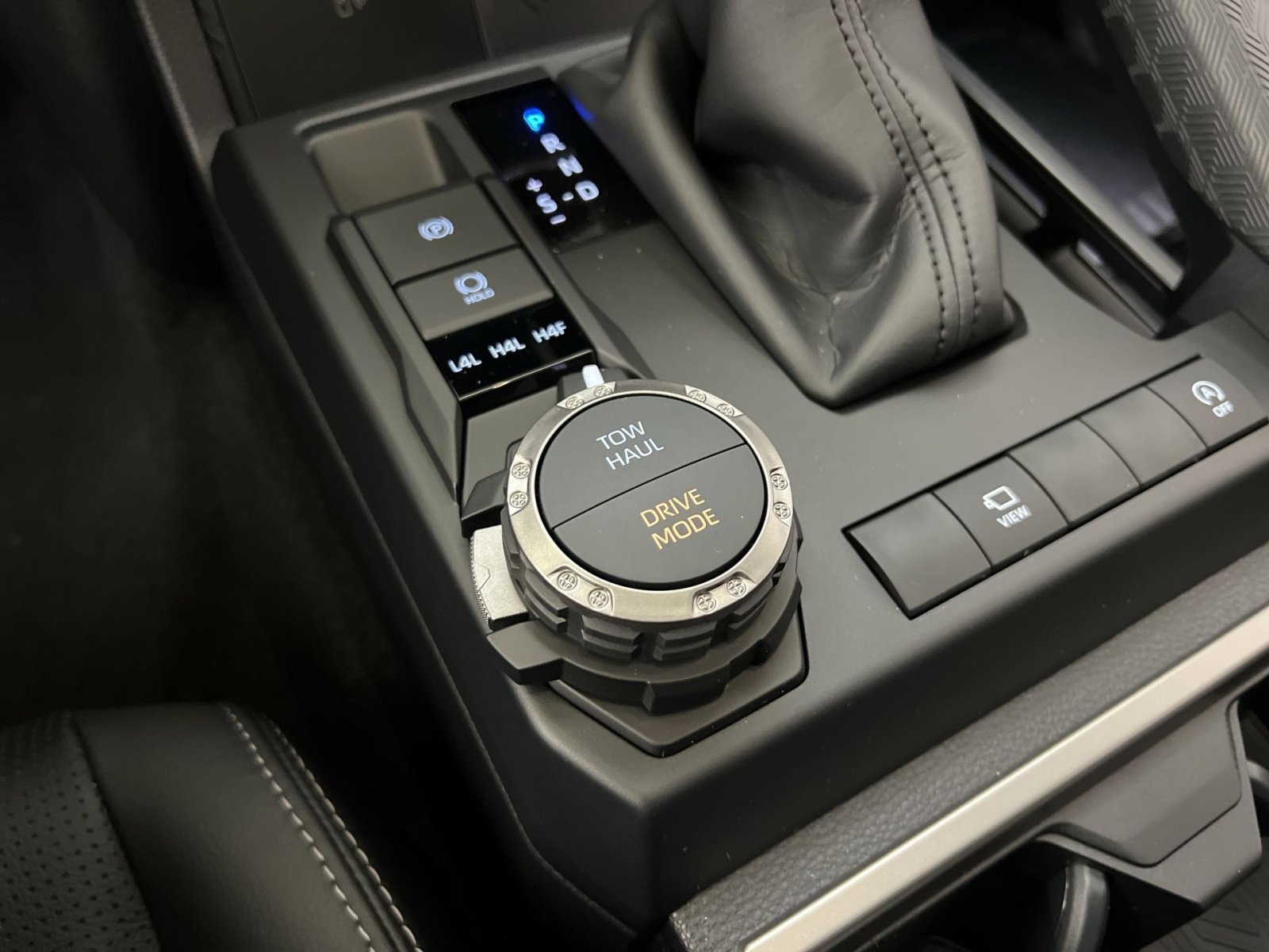 New 2025 Toyota 4Runner Limited image 23