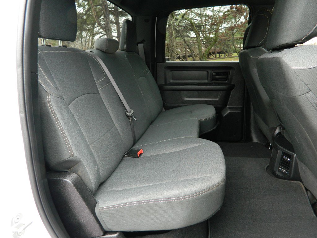 Used 2022 RAM 2500 Tradesman w/ Chrome Appearance Group image 19