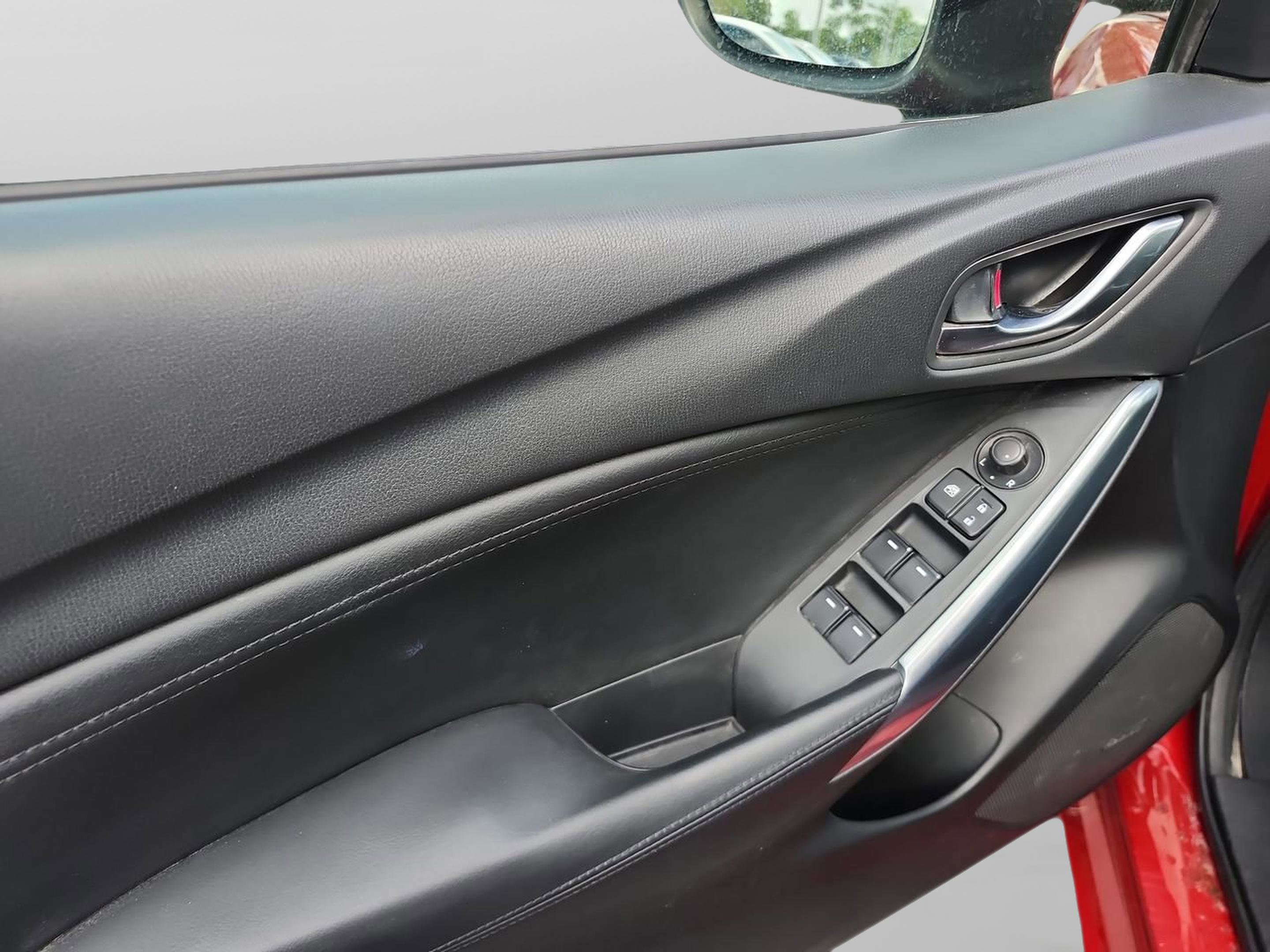 Used 2015 MAZDA MAZDA6 Touring image 15