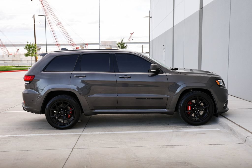 Used 2020 Jeep Grand Cherokee SRT AWD/4WD image 9