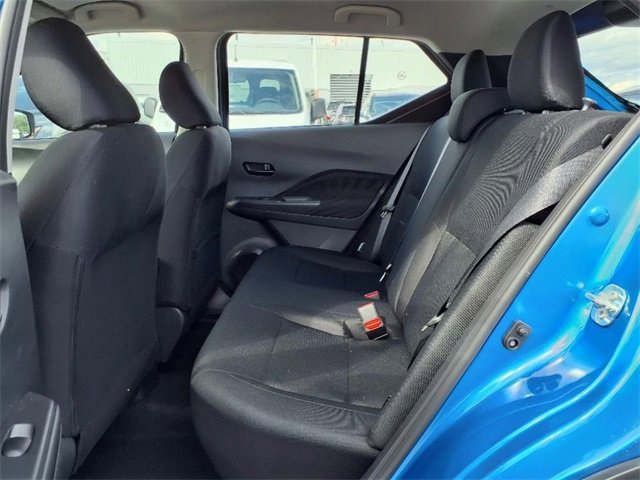 New 2025 Nissan Kicks Play S image 7