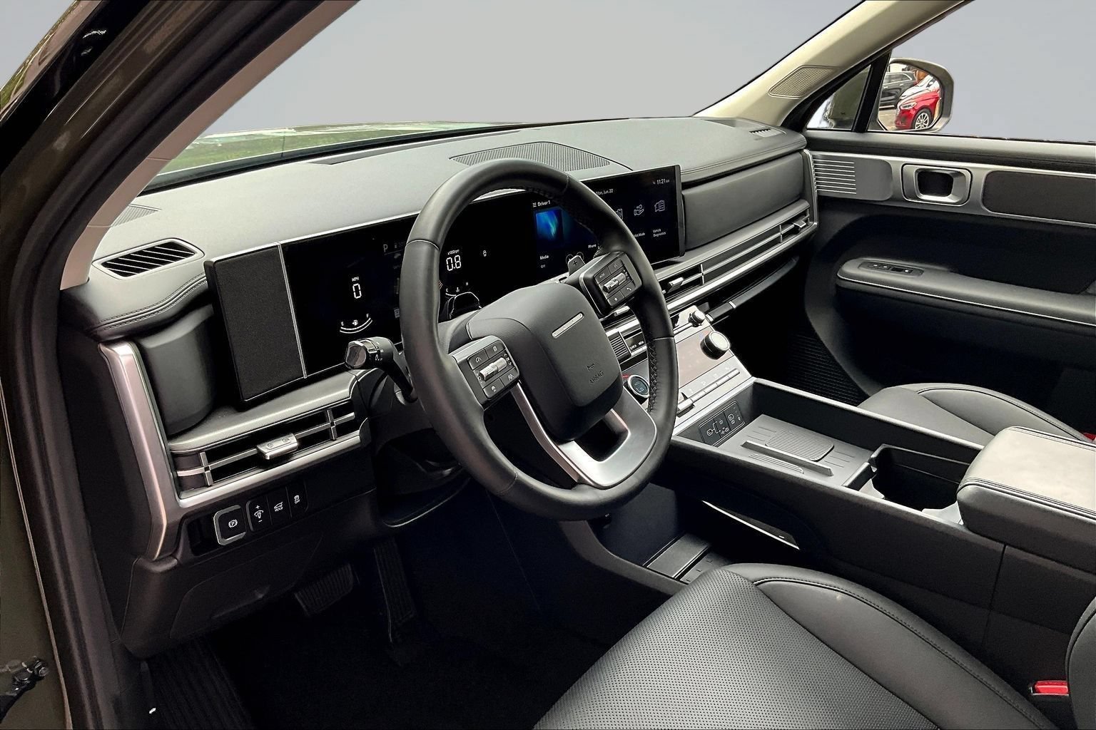 Used 2025 Hyundai Santa Fe SEL FWD image 19