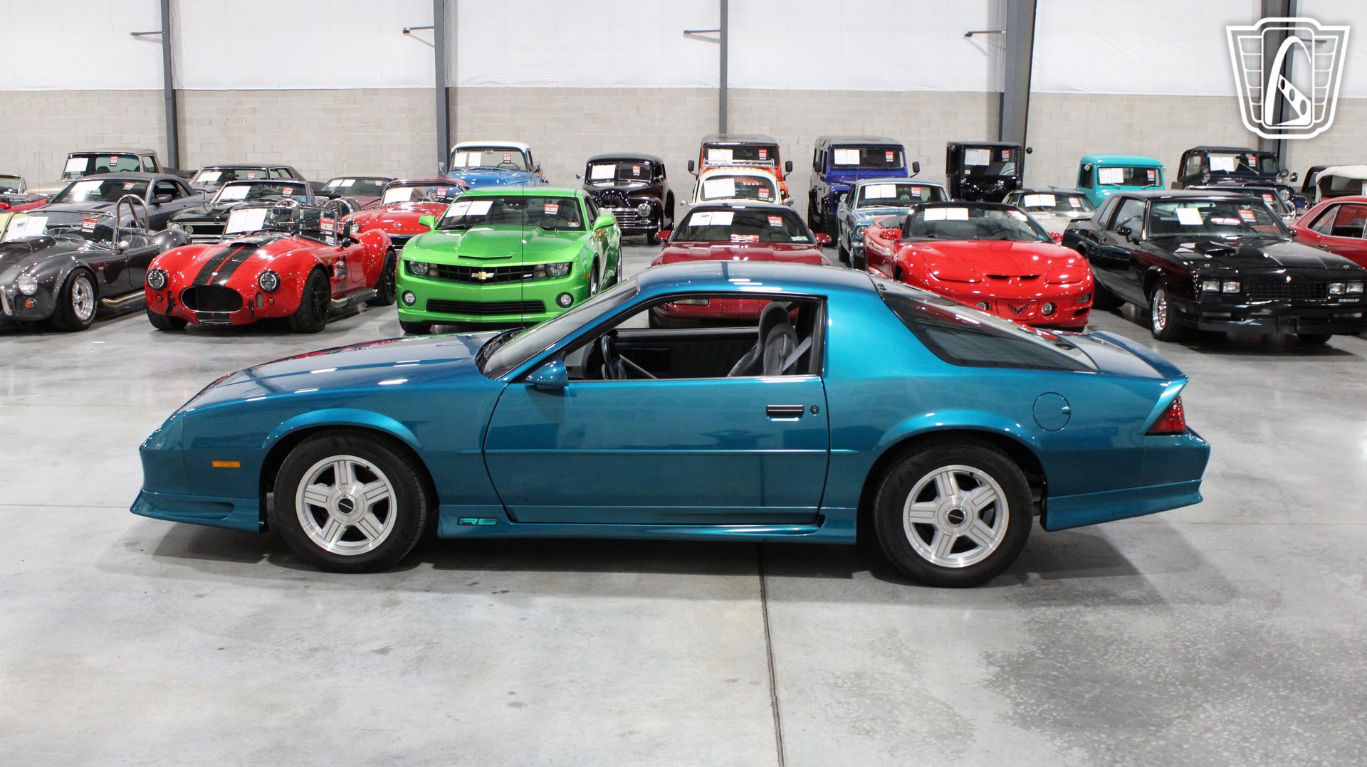 Used 1991 Chevrolet Camaro RS RWD image 31