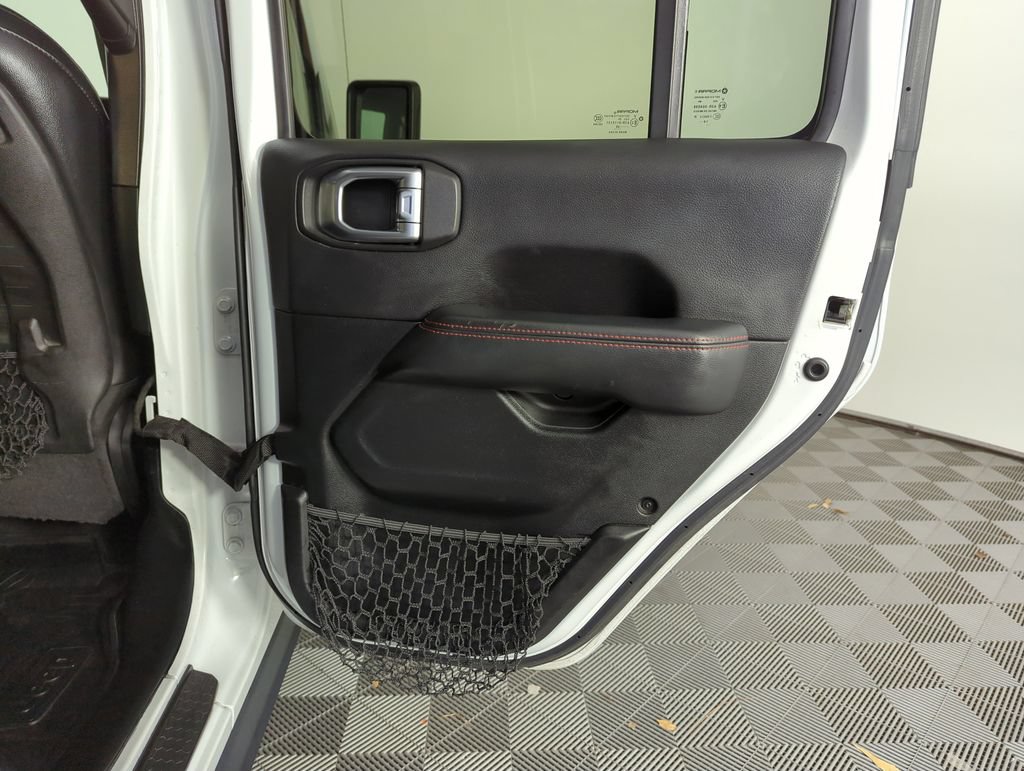Used 2019 Jeep Wrangler Unlimited Rubicon AWD/4WD image 28