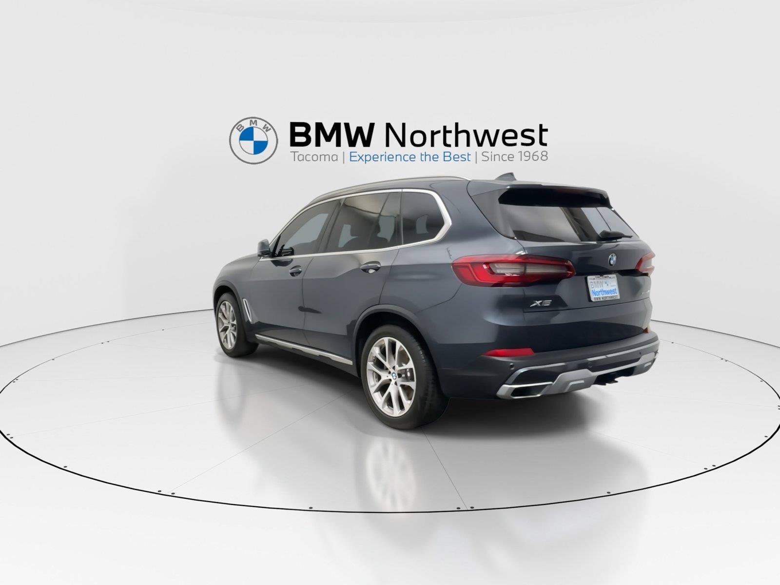Used 2019 BMW X5 xDrive40i w/ Executive Package AWD/4WD image 12