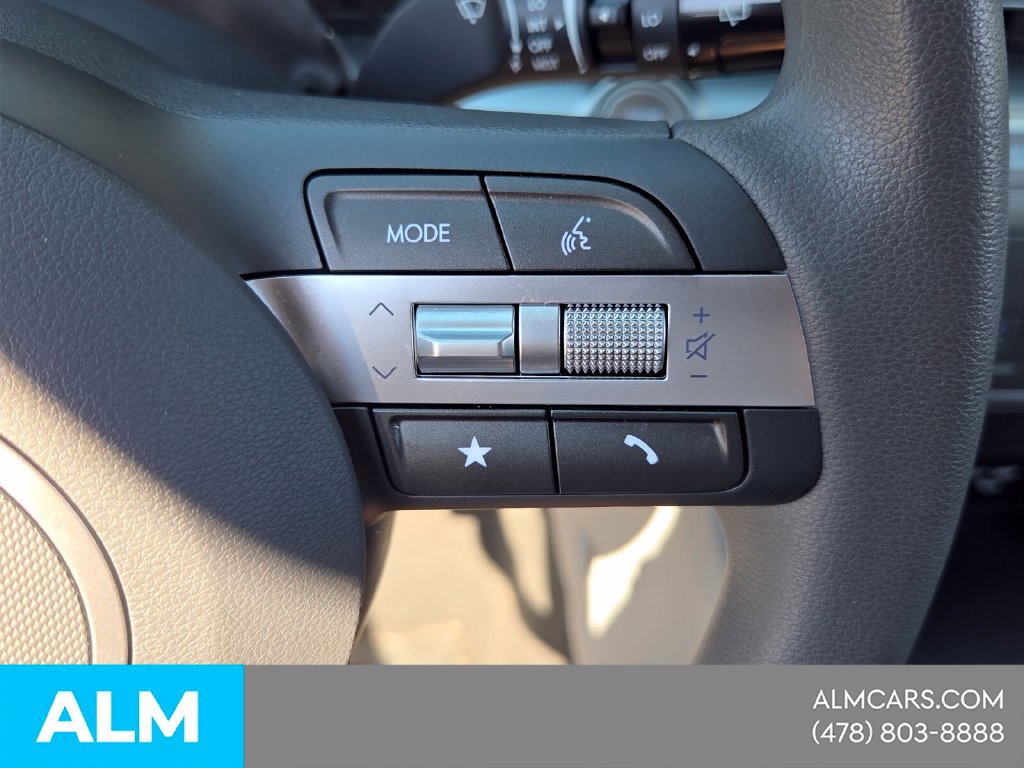 Used 2026 Hyundai Kona SE FWD image 29