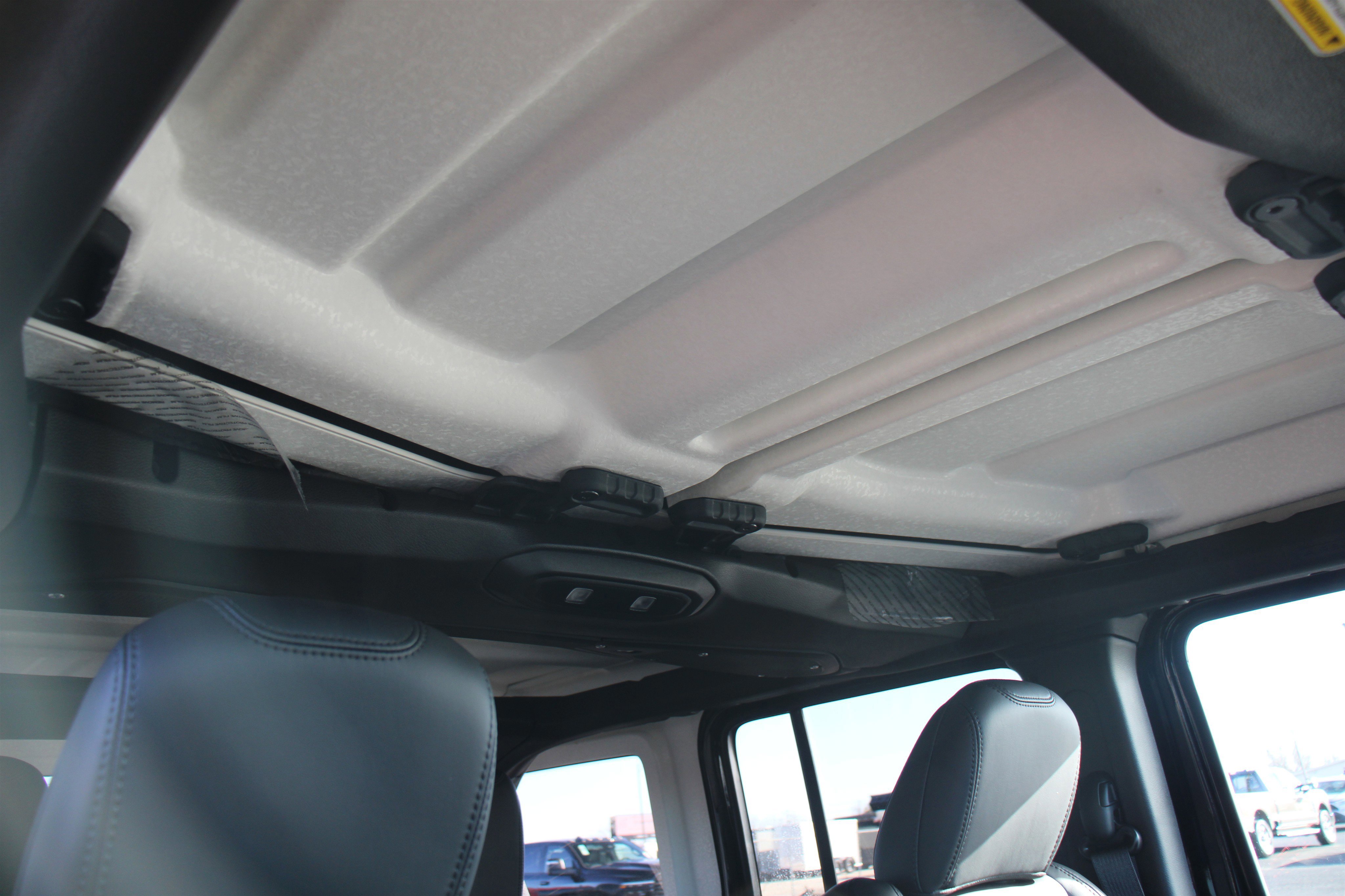 Used 2026 Jeep Wrangler Unlimited Rubicon image 26