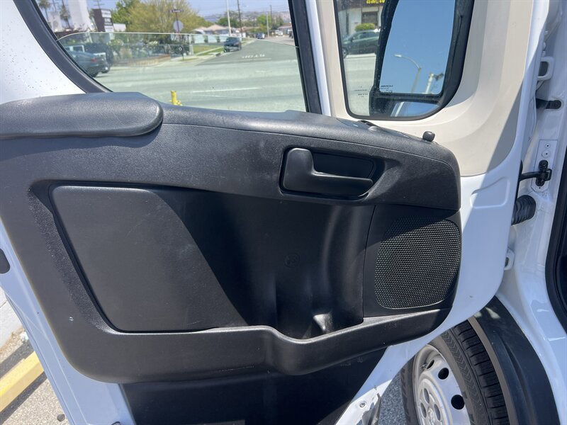 Used 2021 RAM ProMaster 2500 FWD image 14