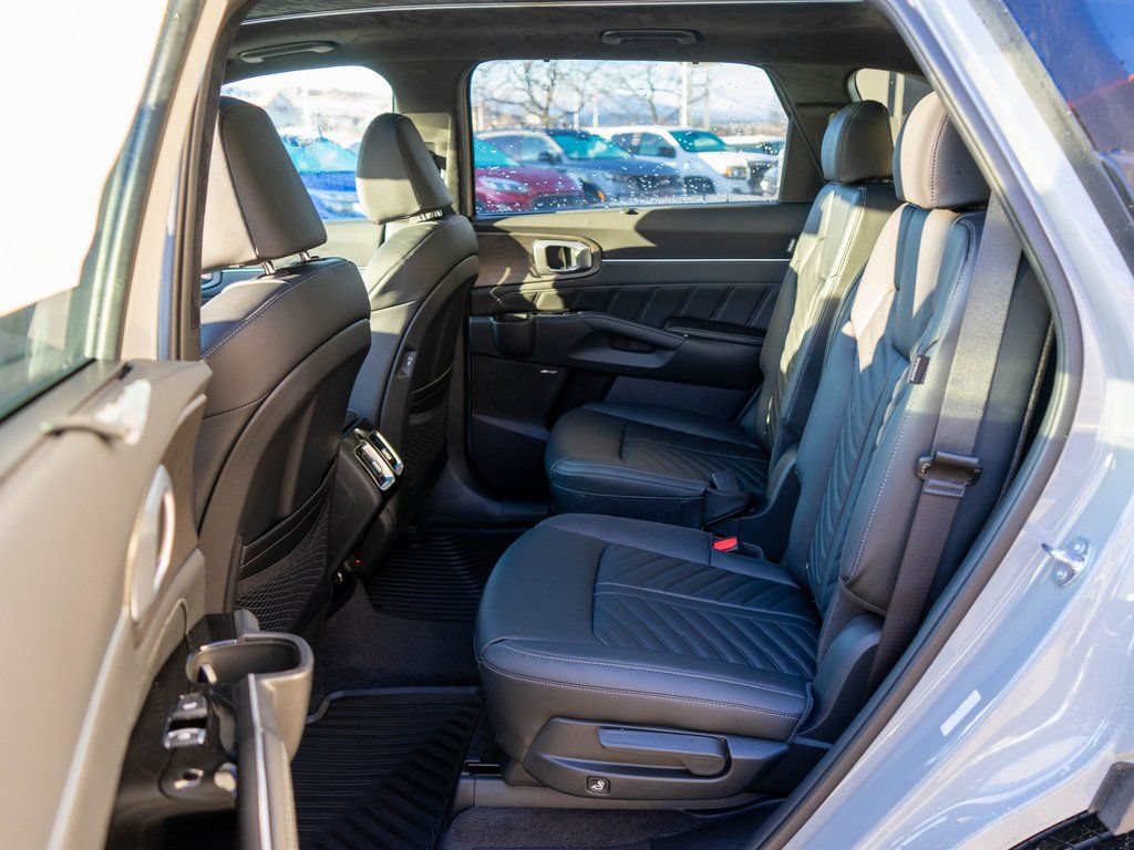 New 2026 Kia Sorento SX Prestige AWD/4WD image 14