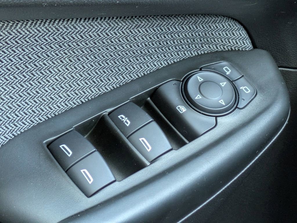 Used 2023 Chevrolet TrailBlazer LS image 22