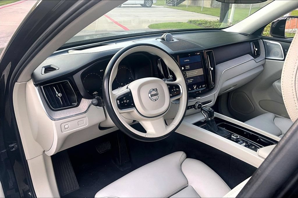 Used 2018 Volvo XC60 T6 Inscription w/ Convenience Package AWD/4WD image 17