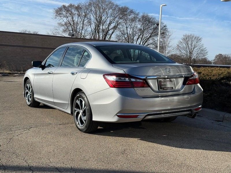Used 2017 Honda Accord LX image 5
