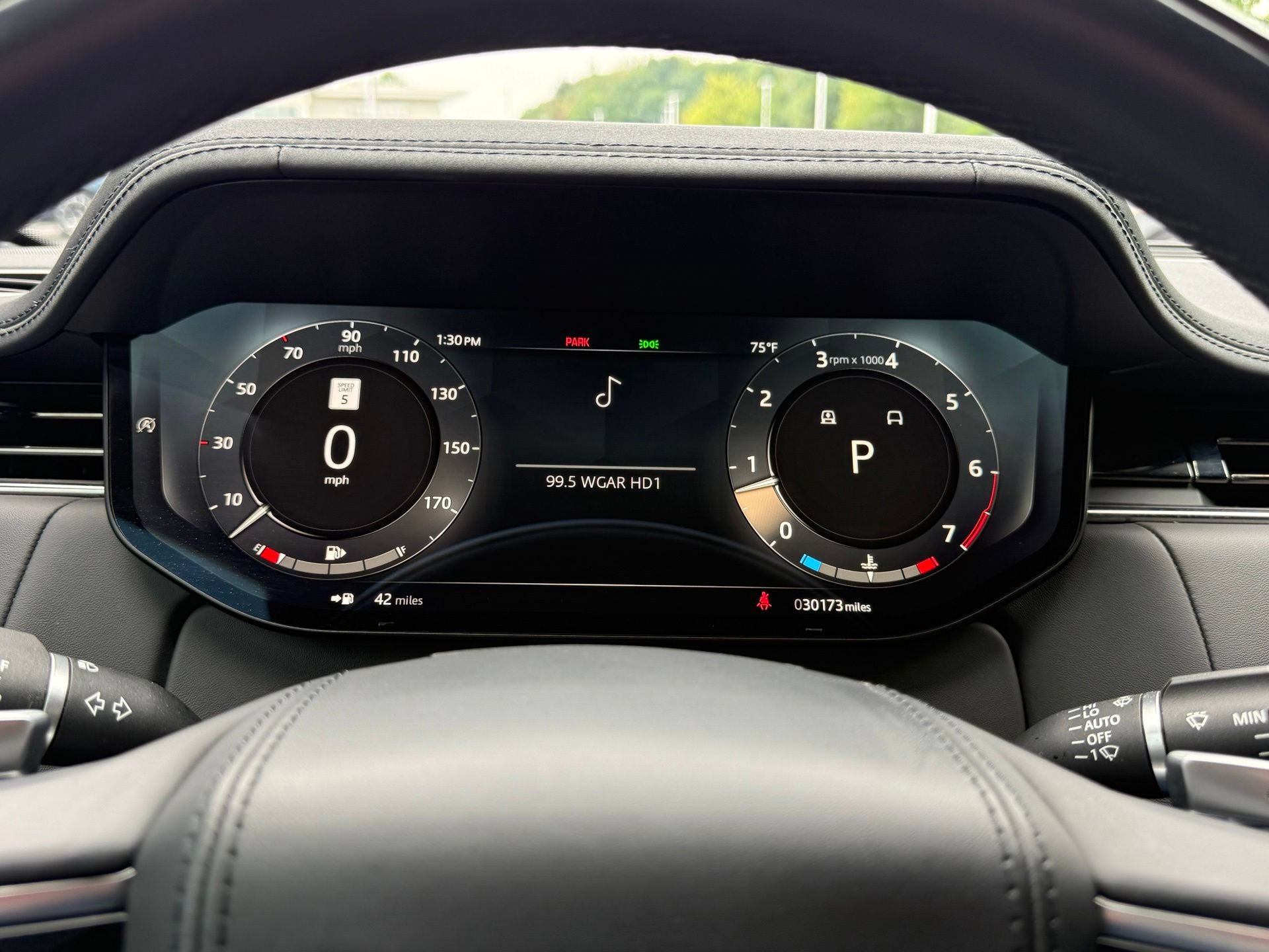 Certified 2023 Land Rover Range Rover SE AWD/4WD image 13