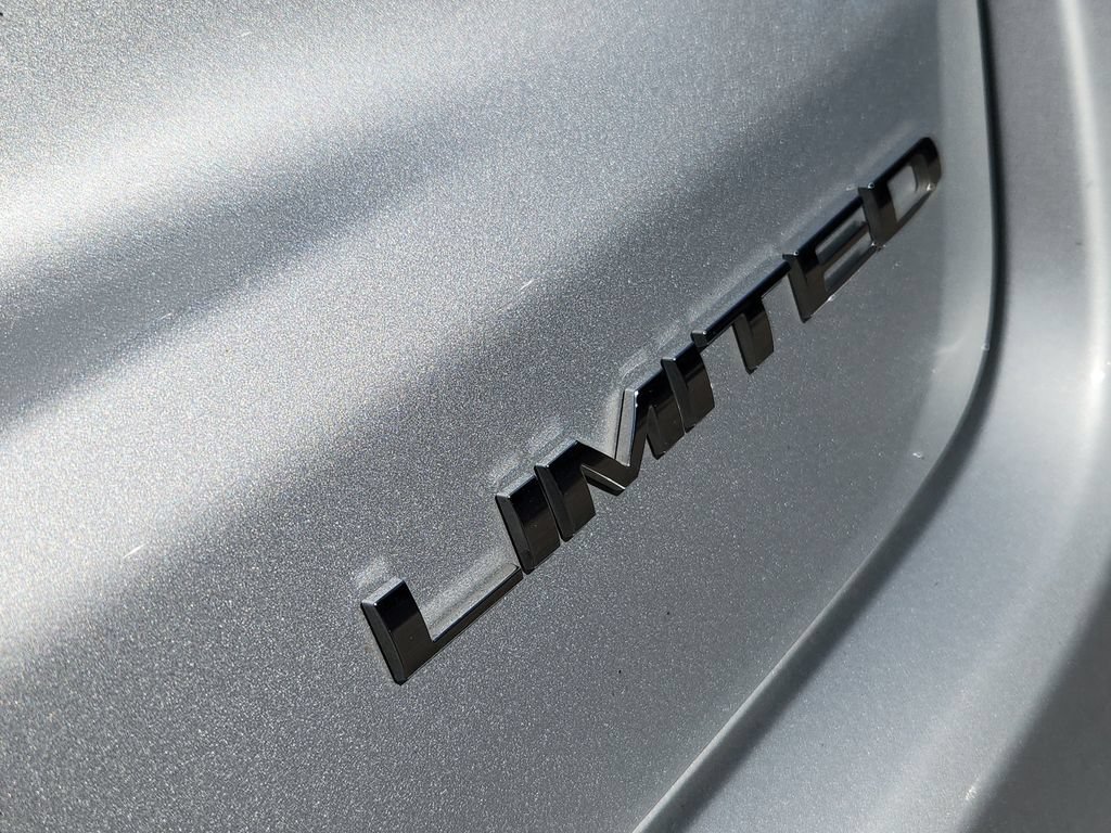 Certified 2025 Jeep Compass Limited AWD/4WD image 12