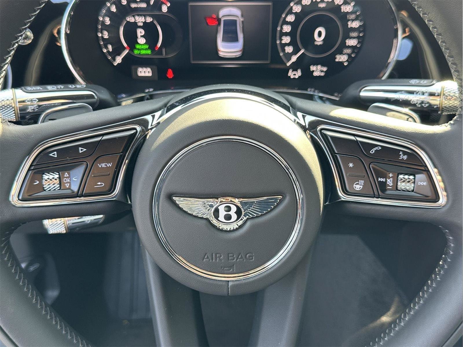 New 2026 Bentley Flying Spur V8 AWD/4WD image 40