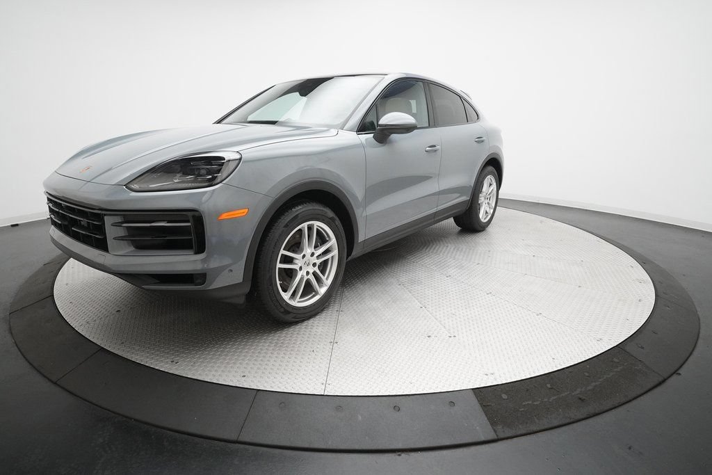 Certified 2026 Porsche Cayenne Coupe AWD/4WD image 6