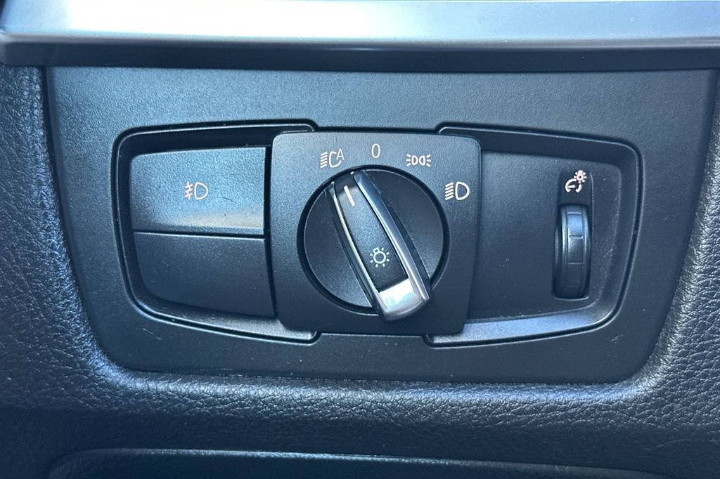 Used 2015 BMW 428i Convertible image 30