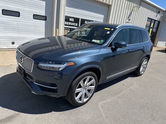 Used 2019 Volvo XC90 T6 Inscription w/ Luxury Package image 2