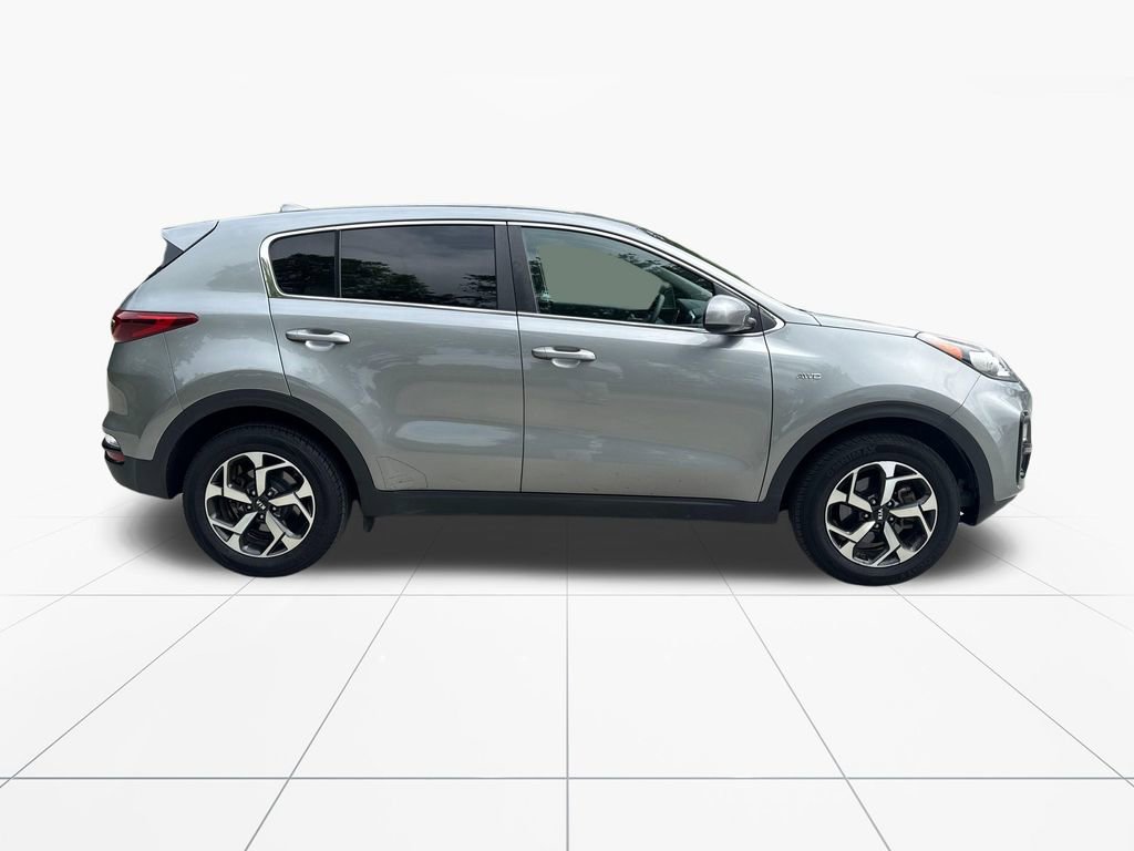 Used 2020 Kia Sportage LX AWD/4WD image 9
