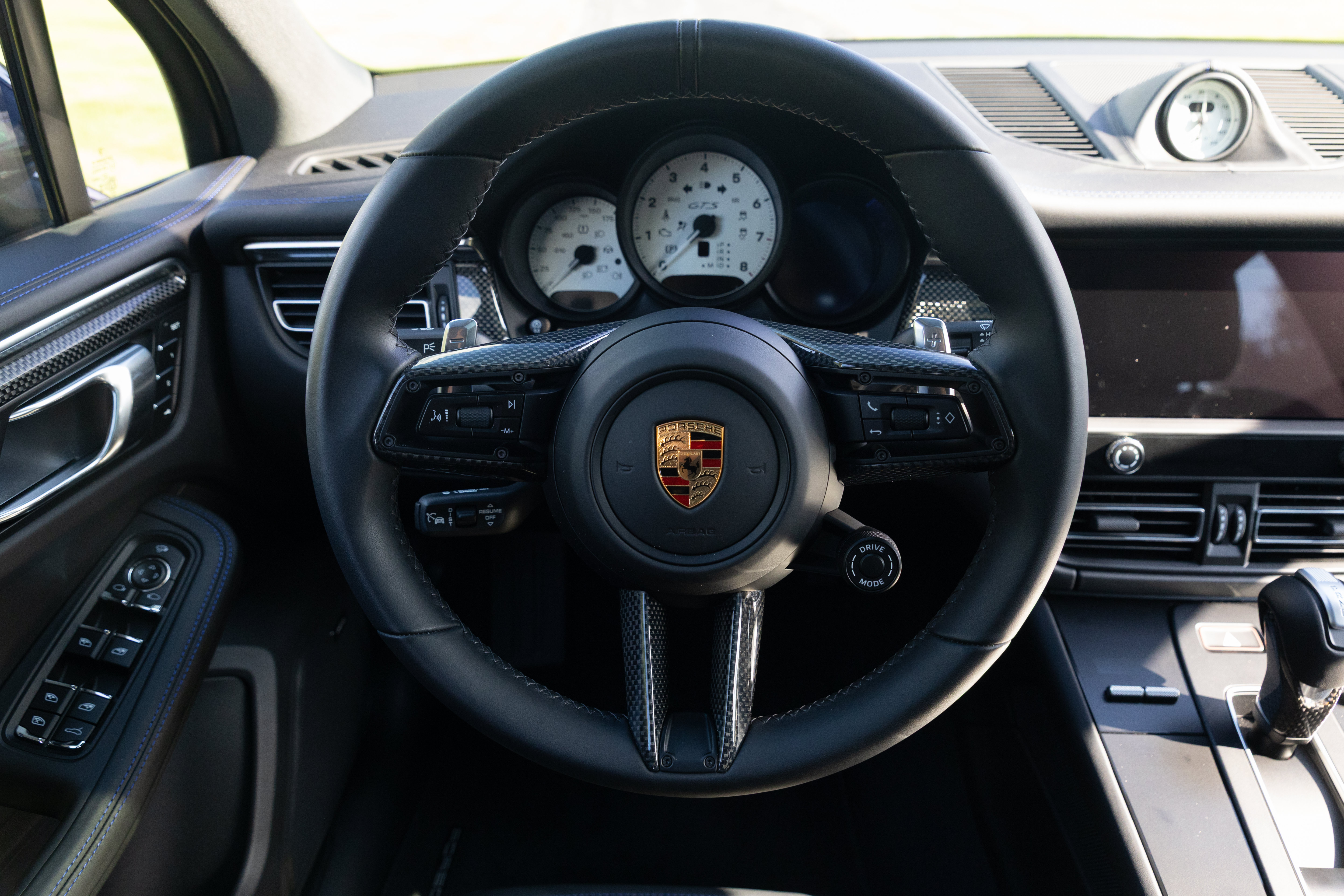 Used 2024 Porsche Macan GTS AWD/4WD image 81