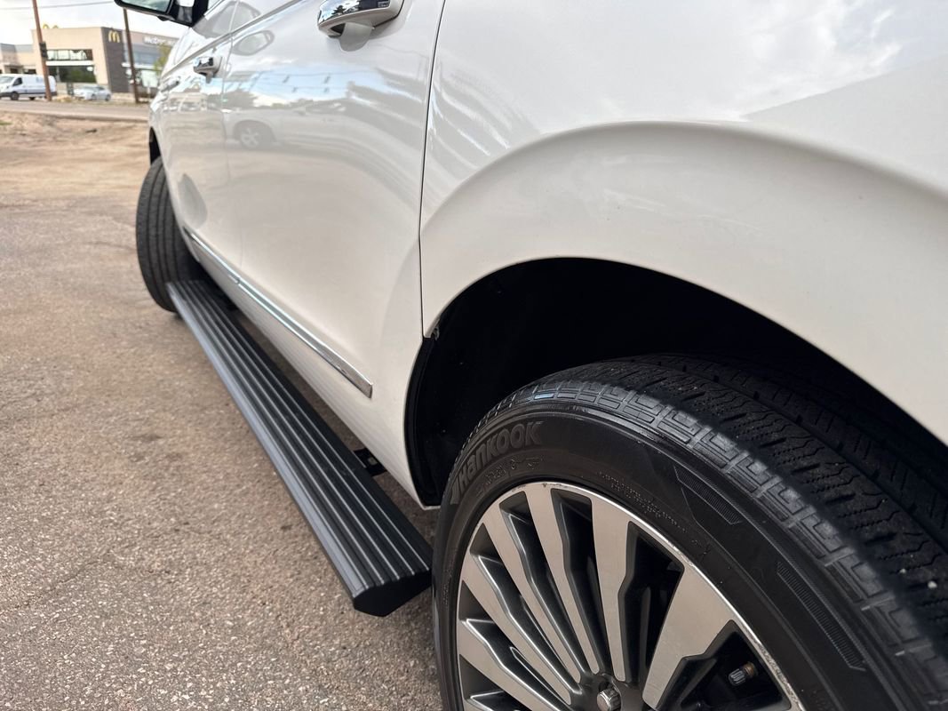 Used 2019 Lincoln Navigator L Reserve w/ Cargo Package AWD/4WD image 61