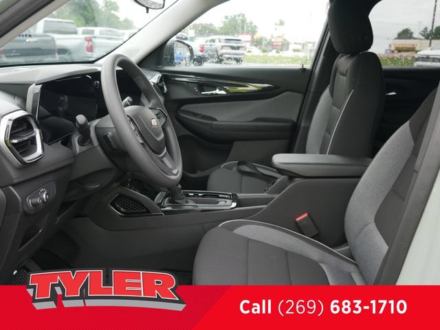 New 2026 Chevrolet TrailBlazer LS w/ LS Convenience Package AWD/4WD image 35