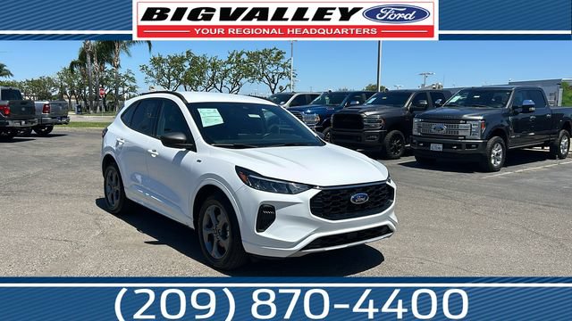 Certified 2023 Ford Escape ST-Line w/ Tech Pack #1 AWD/4WD image 1