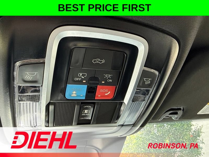 New 2026 RAM 3500 Laramie AWD/4WD image 38