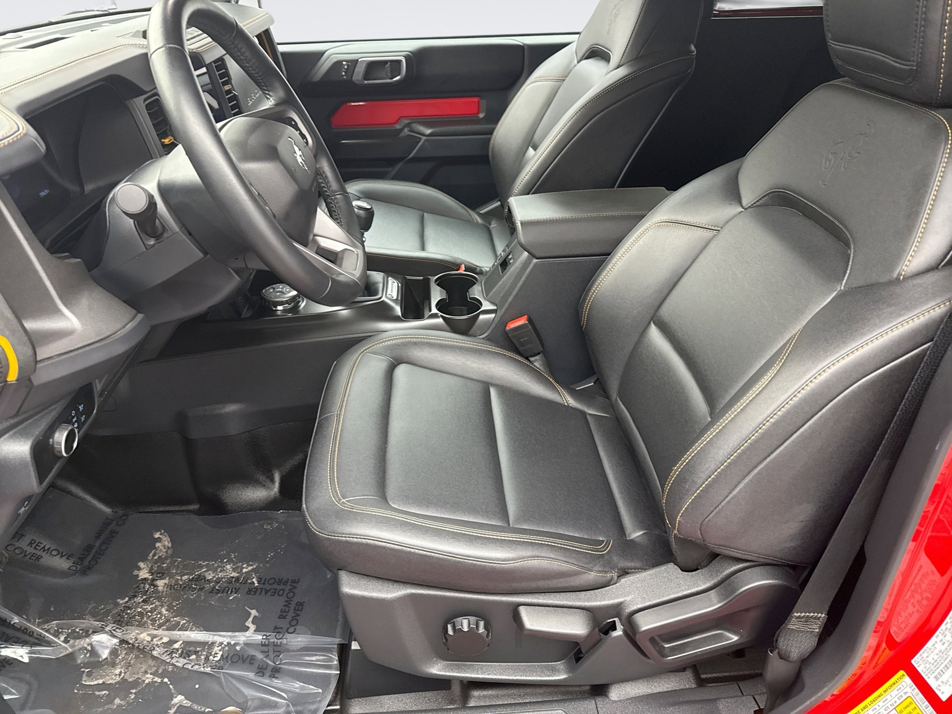 Used 2024 Ford Bronco Badlands image 11