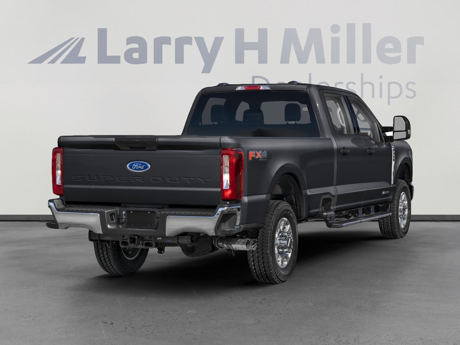 Used 2023 Ford F350 XLT w/ 360-Degree Camera Package AWD/4WD image 2