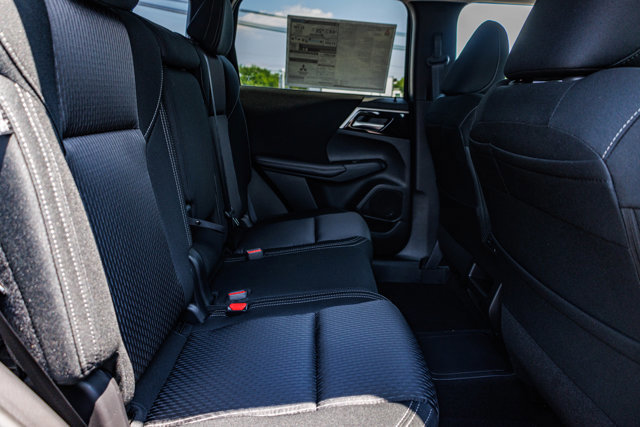 New 2025 Mitsubishi Outlander ES image 19