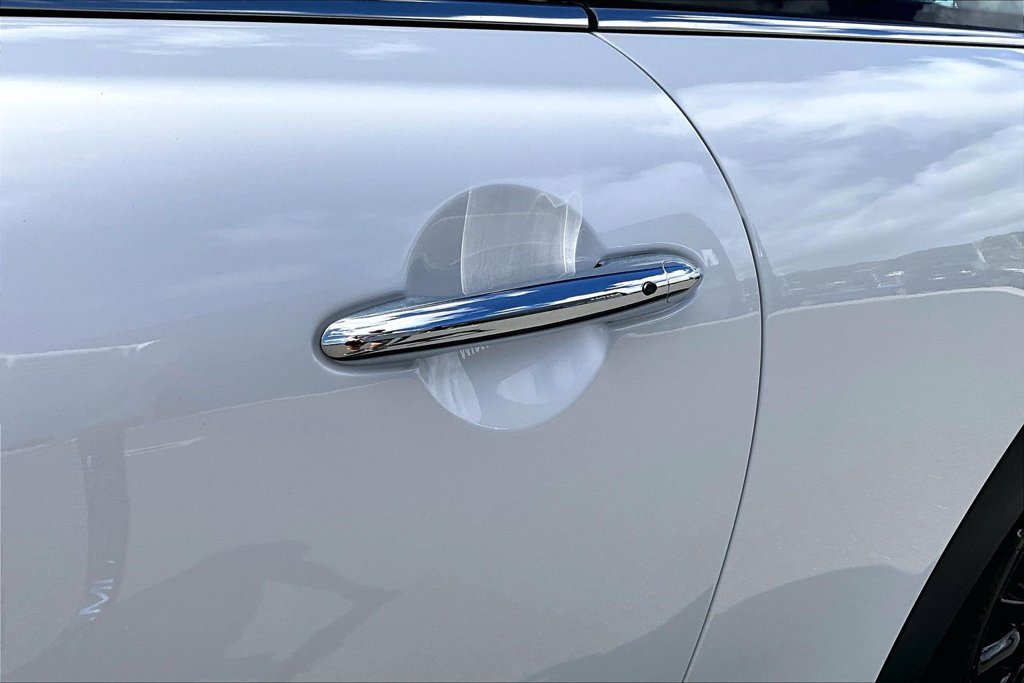 Used 2024 MINI Cooper 2-Door Hardtop FWD image 35