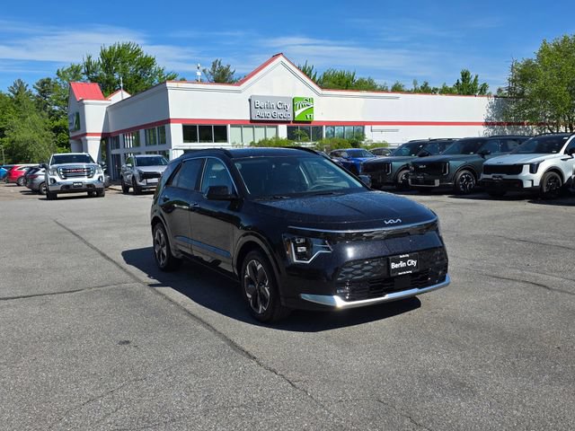 New 2026 Kia Niro Wave w/ Wave Preserve Package FWD image 32